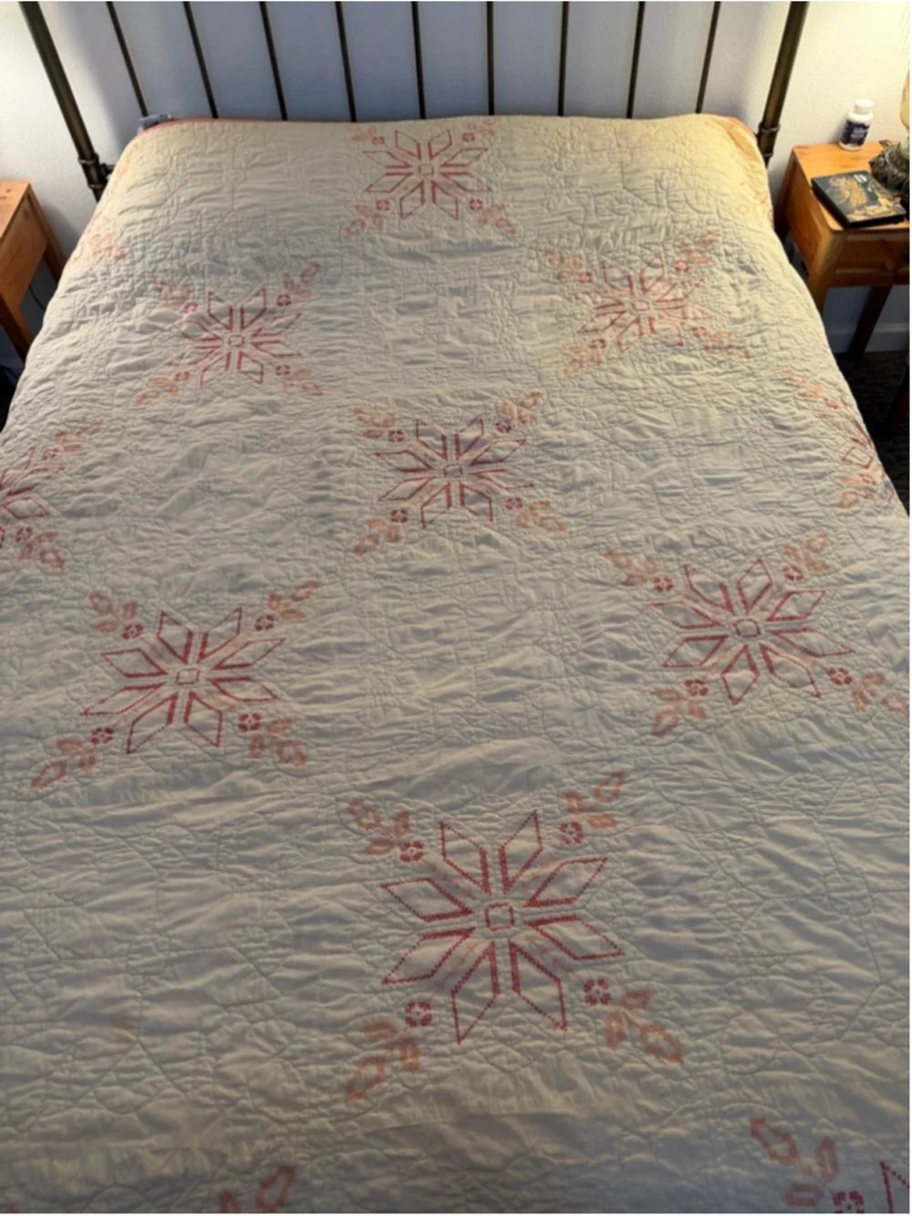 Vintage Handmade Quilt Hand Quilted Embroidered Floral Star 79x90 Full Queen Cot